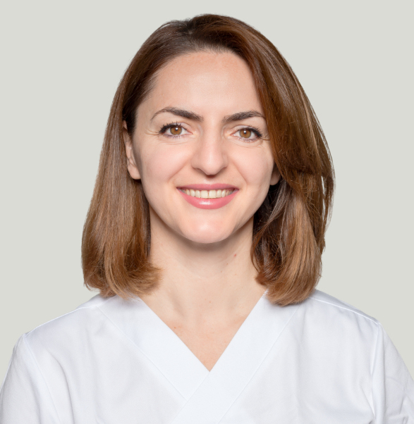 Zahnärztin Albina Tushi